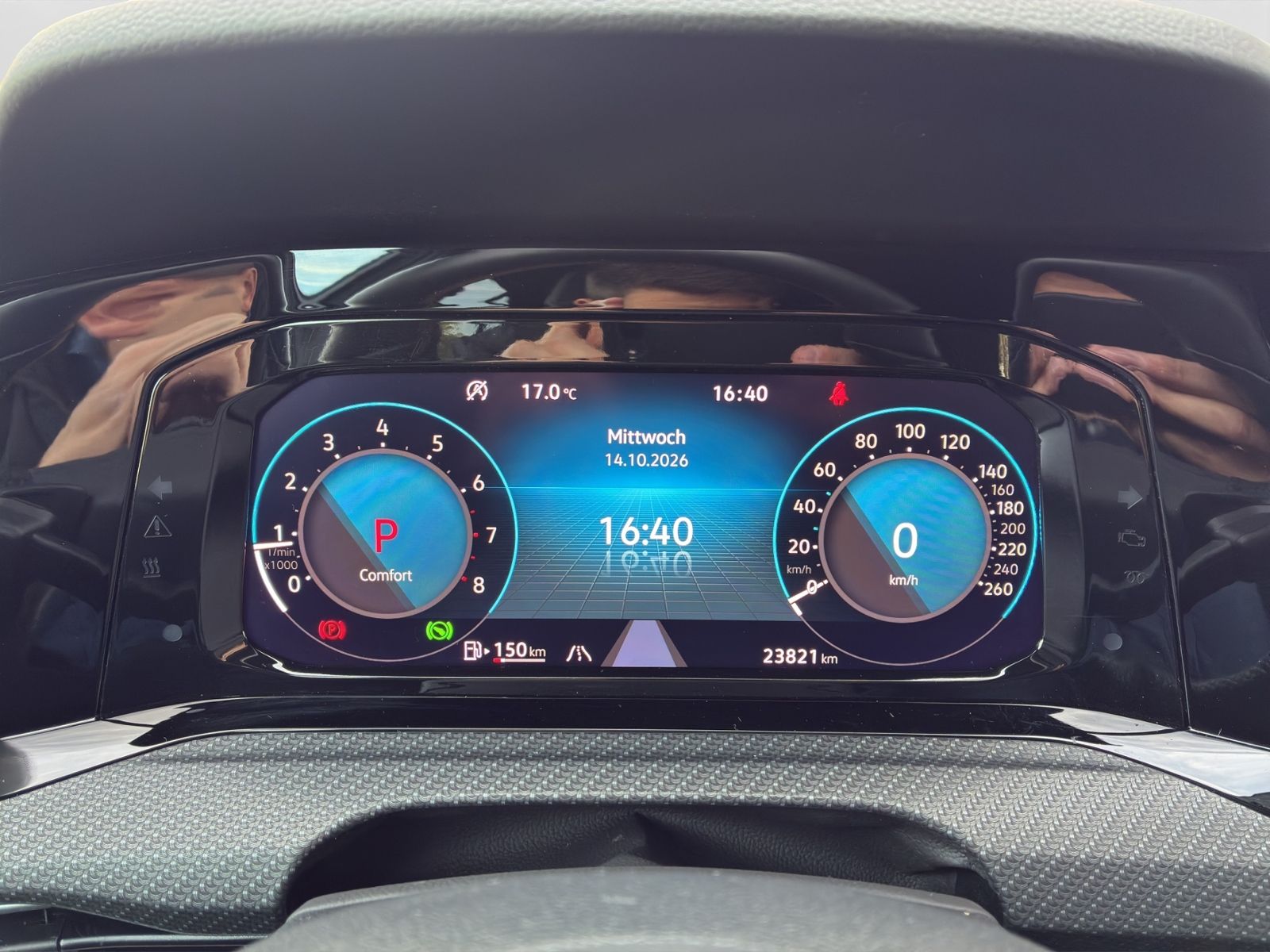 Golf VIII 2.0 TSI DSG R-LINE *BLACK*LED+*APP*