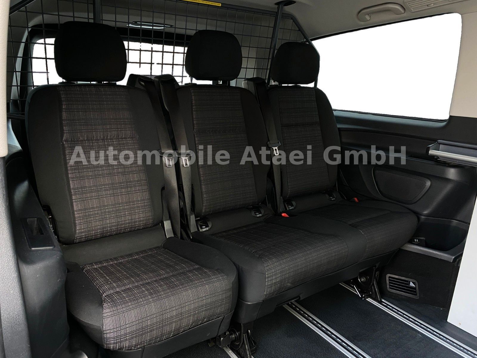 Fahrzeugabbildung Mercedes-Benz Vito Tourer Extralang 116 Aut. *2x KLIMA* (5226)