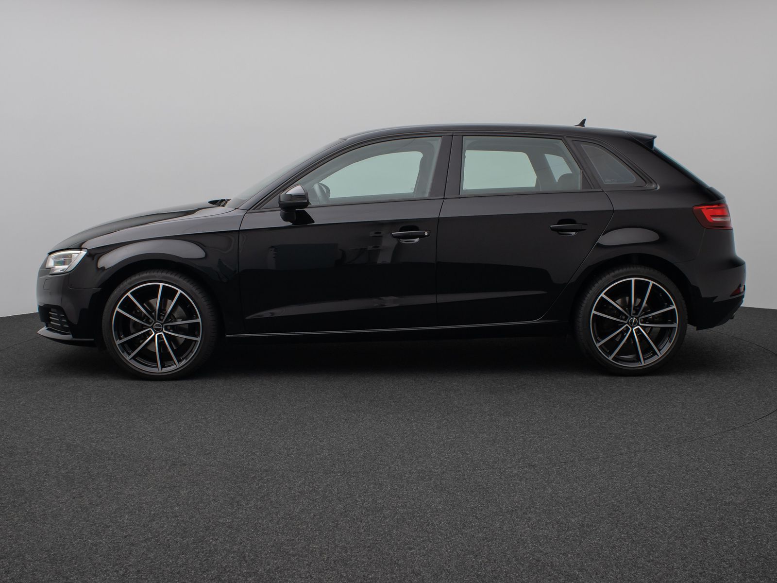 Fahrzeugabbildung Audi A3 Sportback 35 TDI Aut. Sitzhzg Navi Xenon