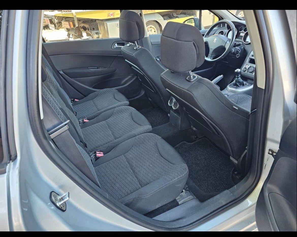 Peugeot 308 2009 — photo 6