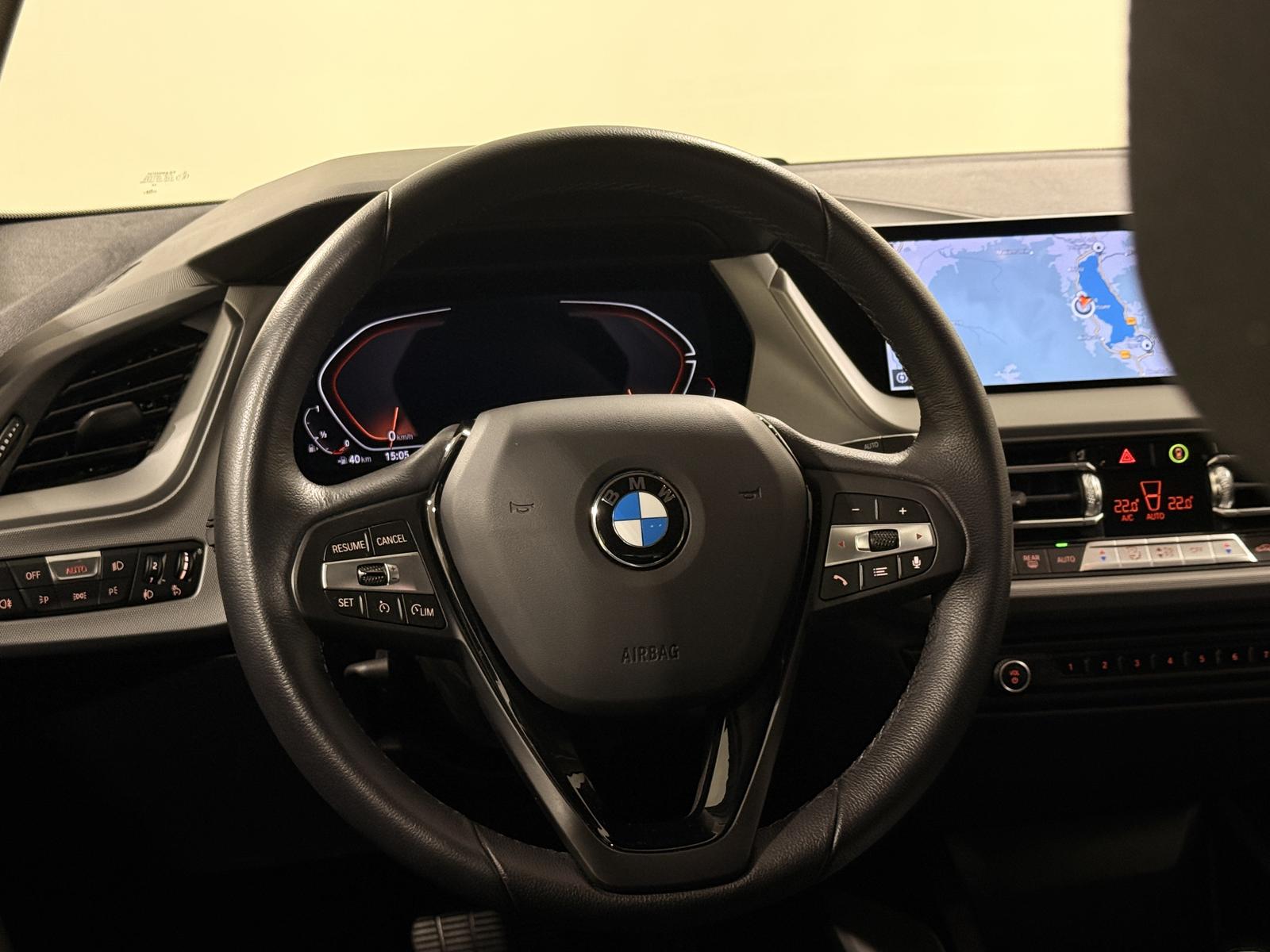 BMW 118 i Aut Navi LED RFK PA Sitzhzg Klimaaut, миниатюра 28
