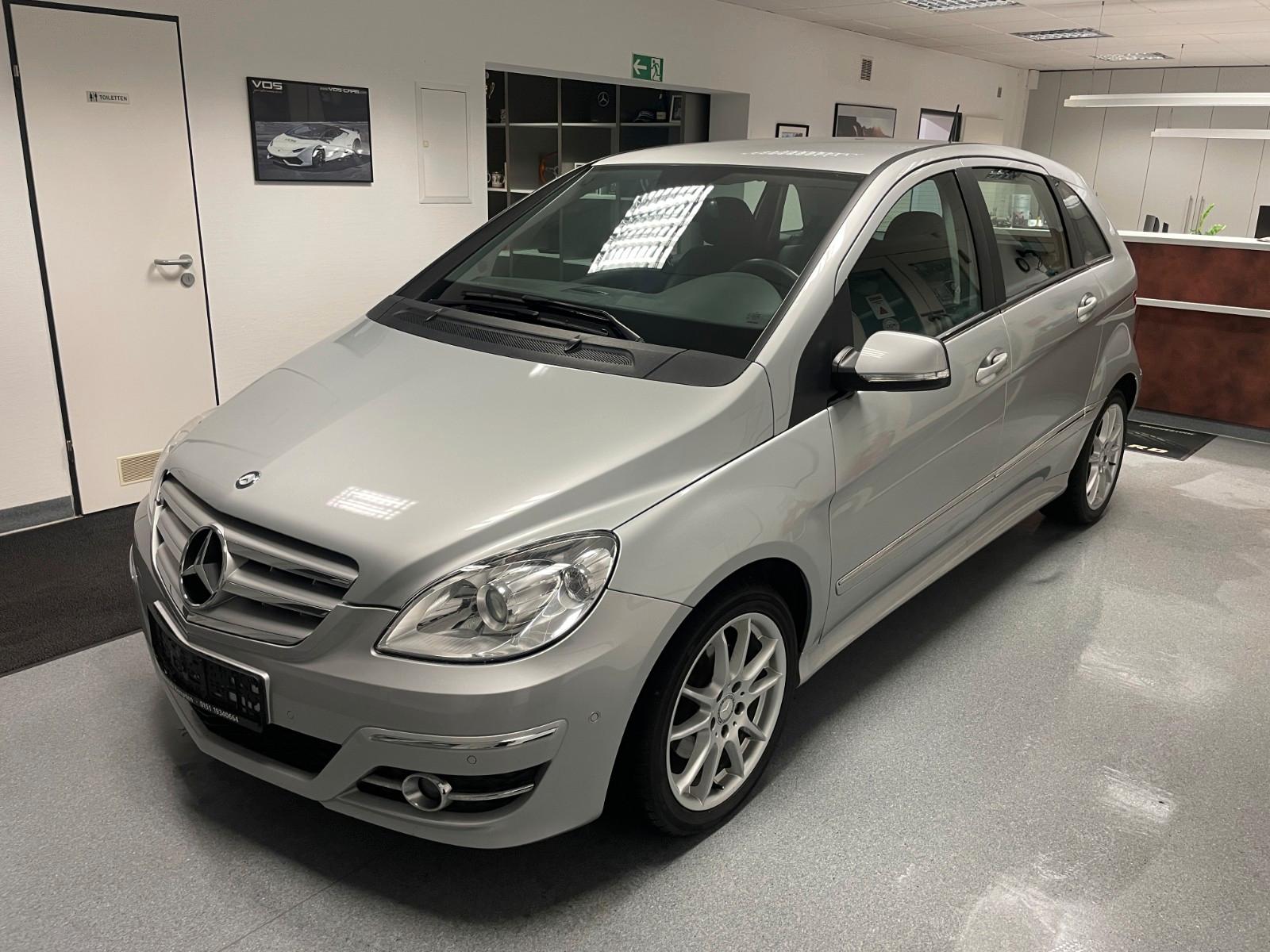 Mercedes-Benz B 180 CDI Sportpaket*Teilleder*SHZ*PTS*