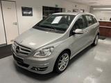 Mercedes-Benz B 180 CDI Sportpaket*Teilleder*SHZ*PTS* - Mercedes-Benz B 180: Cdi Sport