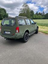 Nissan Pathfinder R51 Ex - Bundeswehrfahrzeug - scheckheftgepflegte Nissan Pathfinder