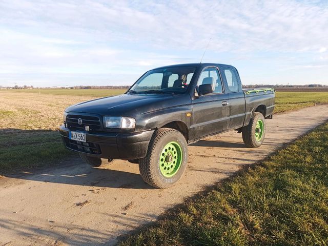 Mazda B2500 / ähnlich Ford Ranger