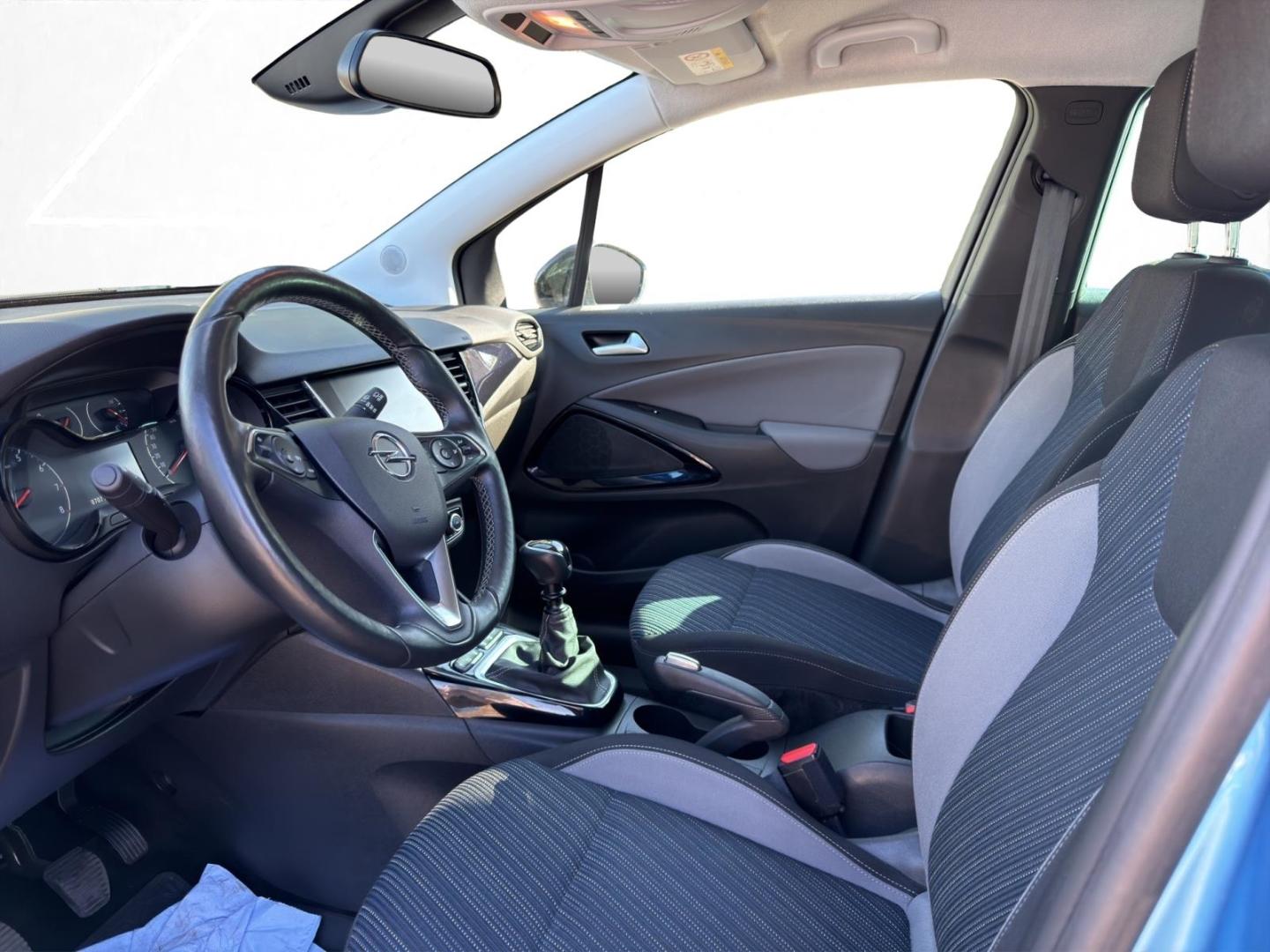 Opel Crossland Design Line 1.2 Navi PDC Kamera SHZ LE