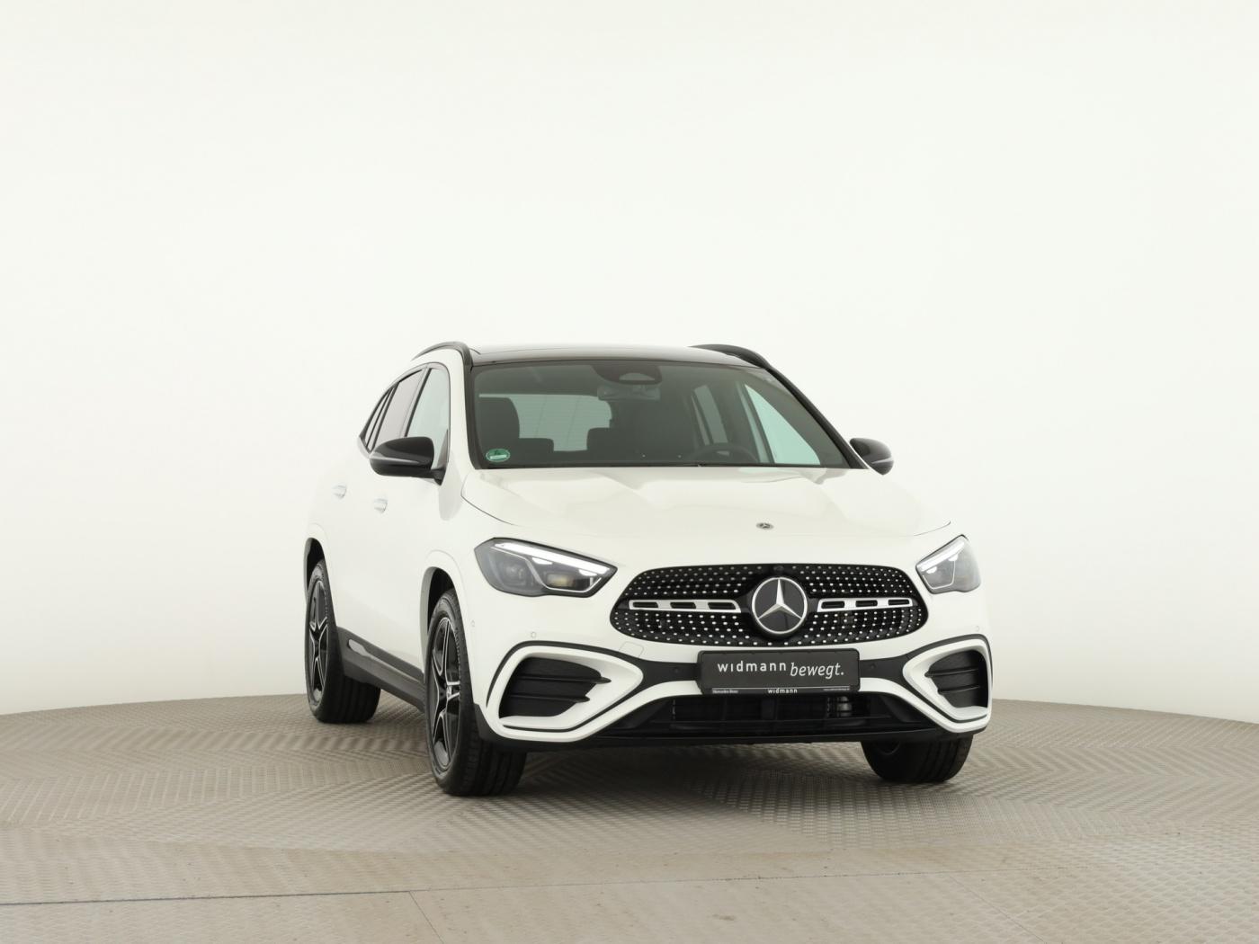 Mercedes-Benz GLA *AMG*RückKamera*Panodach*Keyless*WinterP, миниатюра 3