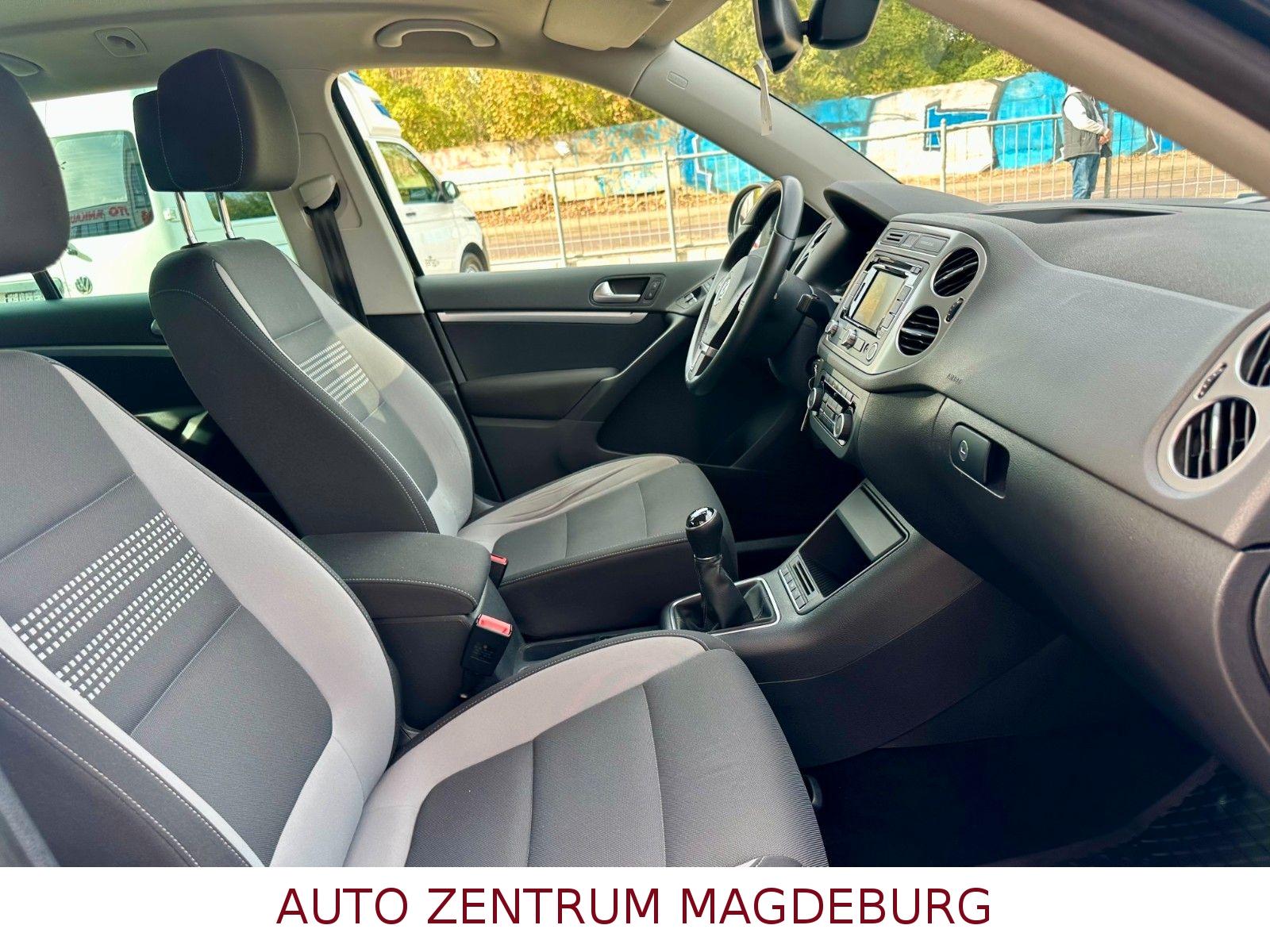 Volkswagen Tiguan Life *2.HAND*NAVI*AHK*TEMPOM.*SITZH.*PDC*