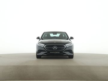 Mercedes E 200 - 10