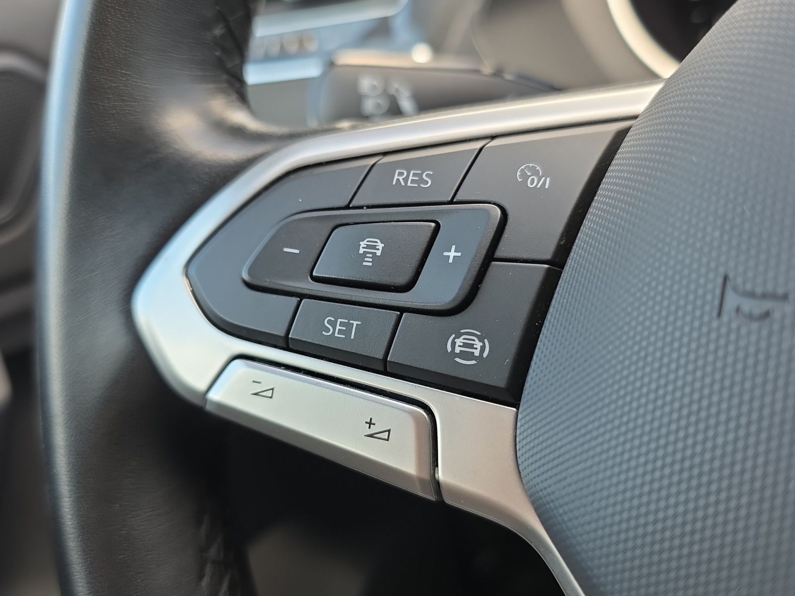 Volkswagen Tiguan - Bild 23