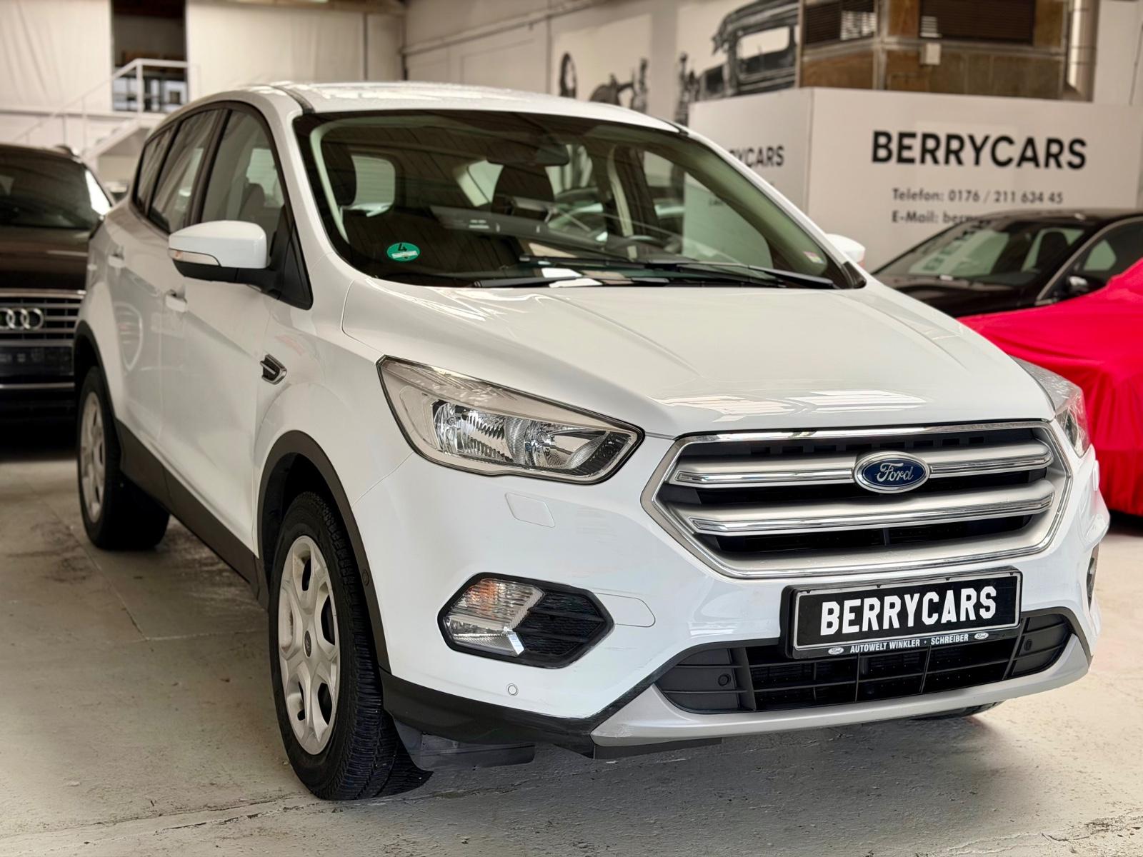 Ford Kuga 1.5 *KLIMA*AHK*62330 KM*KEYLESS*TEMPOMAT