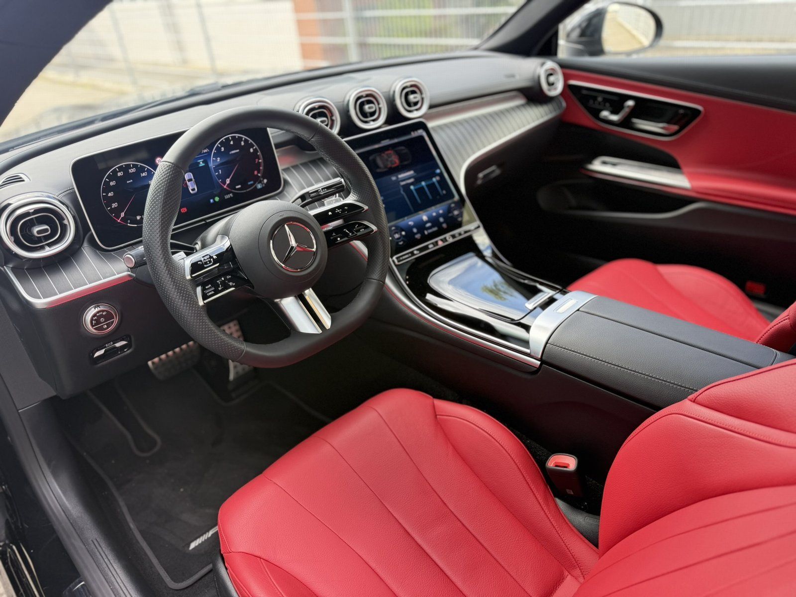 Fahrzeugabbildung Mercedes-Benz CLE 300 4M AMG*LEDER*MEMORY*PANO*20ZOLL*360°KAM