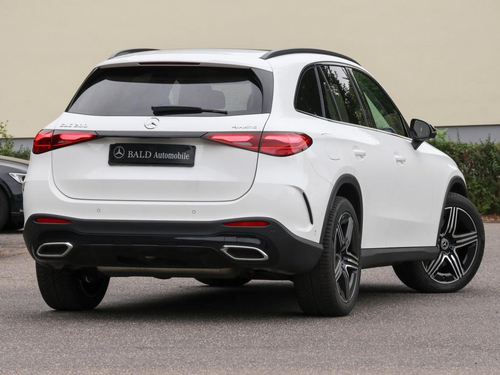 Mercedes-Benz GLC 200 4M AMG-Sport/Pano/AHK/Memo/Night/Distr