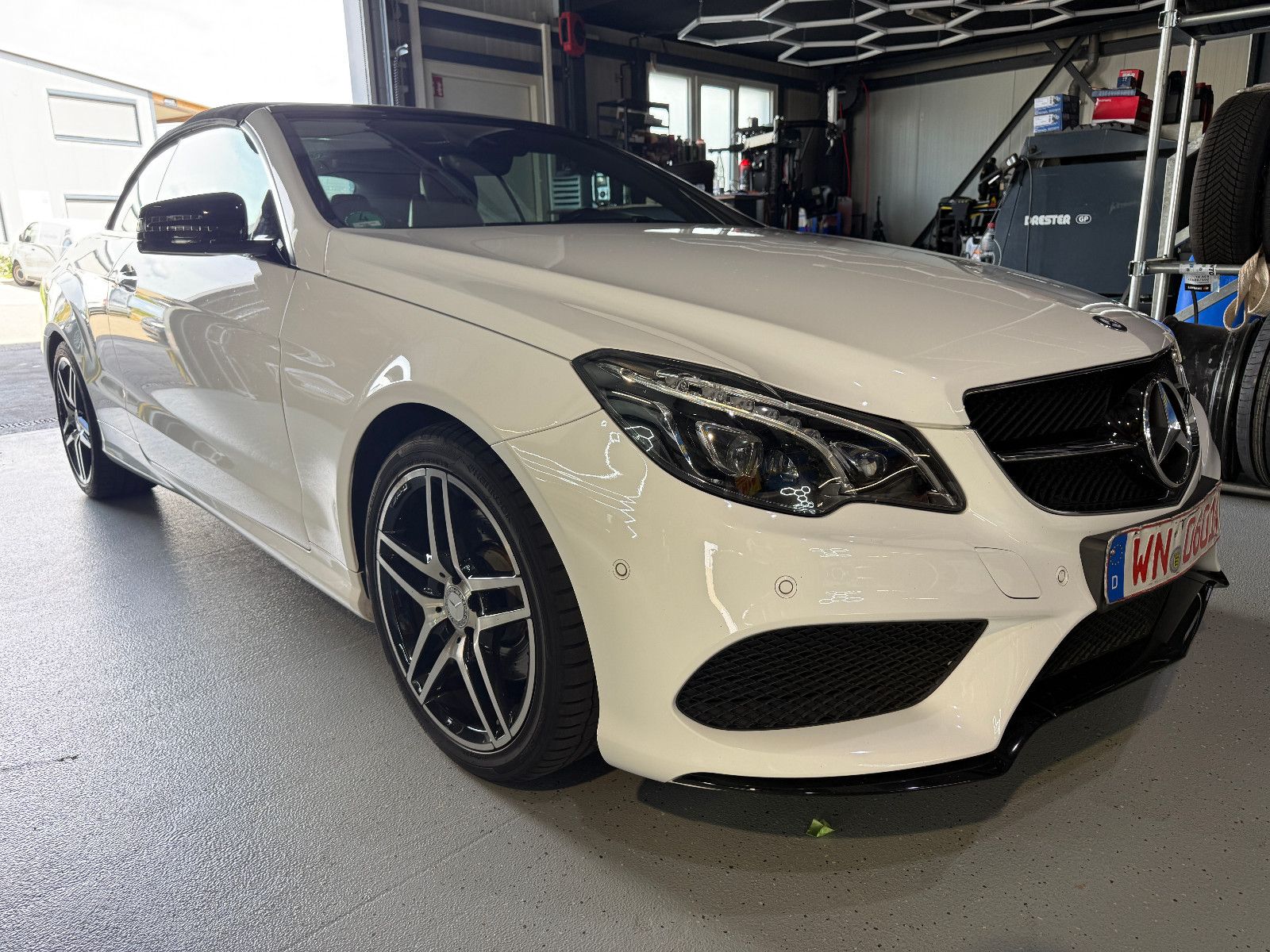 MERCEDES-BENZ E 200 E Cabrio E 200
