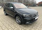 Volkswagen Tiguan Allspace R-Line/DSG/4MOTION/AHK/19Z/Volll - Volkswagen Tiguan Allspace in Dortmund