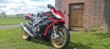 Aprilia RSV4 1000 Factory - Angebote entsprechen deinen Suchkriterien