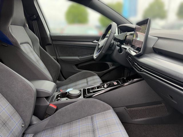 Golf 8 VIII GTE 1,5 l eHybrid AHK-el. klappb. Na