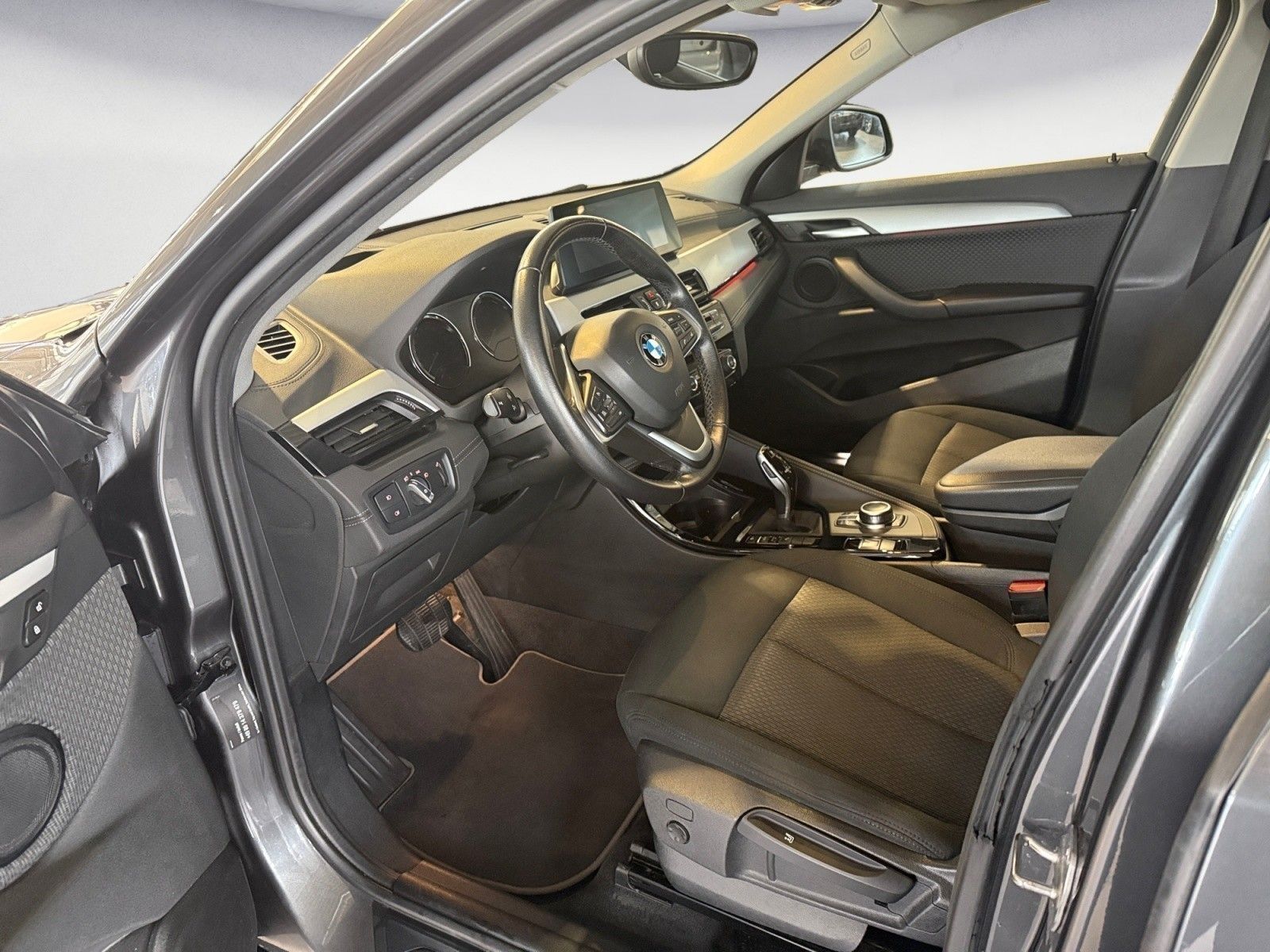 BMW X2 sDrive20i Advantage Head UP Navigation foto 8