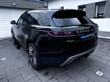 Land Rover Range Rover Velar 3.0 D300 AWD Matrix Pano AHK - schwarze Land Rover Range Rover Velar