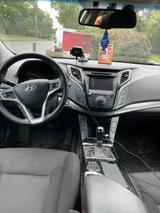 Hyundai i40 1.7 CRDi 100kW Premium Automatik Premium - Hyundai i40 in Berlin