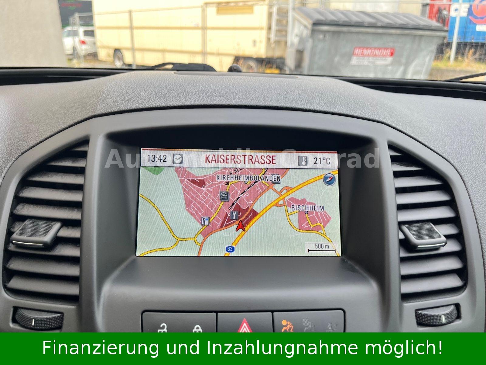 Opel Insignia 2013 — photo 26