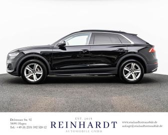 Audi Q8 - 12
