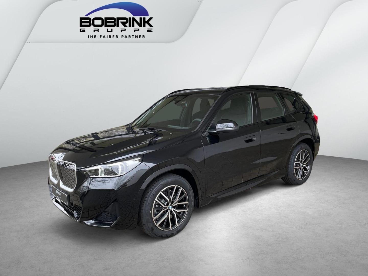 BMW iX1 xDrive30 M Sport Elektro Sitzh. LED ParkAss.