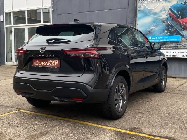 Fahrzeugabbildung Nissan Qashqai 1.3 Acenta Xtronic Connect*Winterpaket