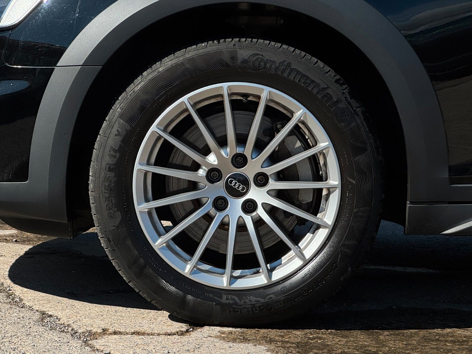 Fahrzeugabbildung Audi A4 Allroad 45 TFSI quattro Pano Temp. Navi SHZ