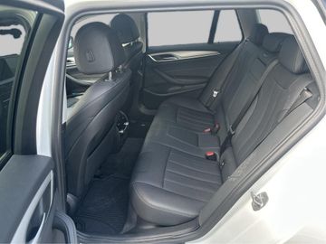 BMW 520 - 11