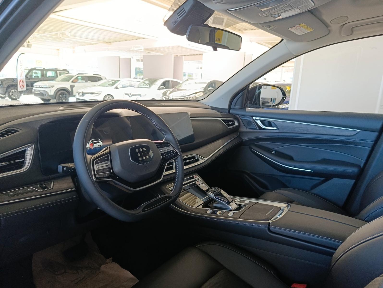 DFSK Fengon E5 PHEV 7 Sitze