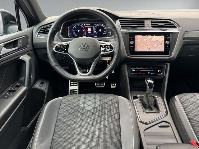 Tiguan 2.0 TDI DSG R-LINE AHK+LED+NAVI+RÜKAM+ACC