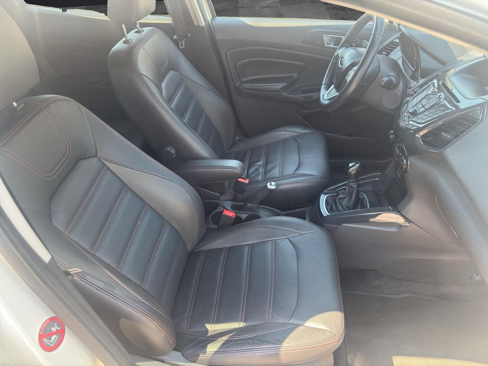 Ford EcoSport Titanium 1.5 TDCI *84.000KM*
