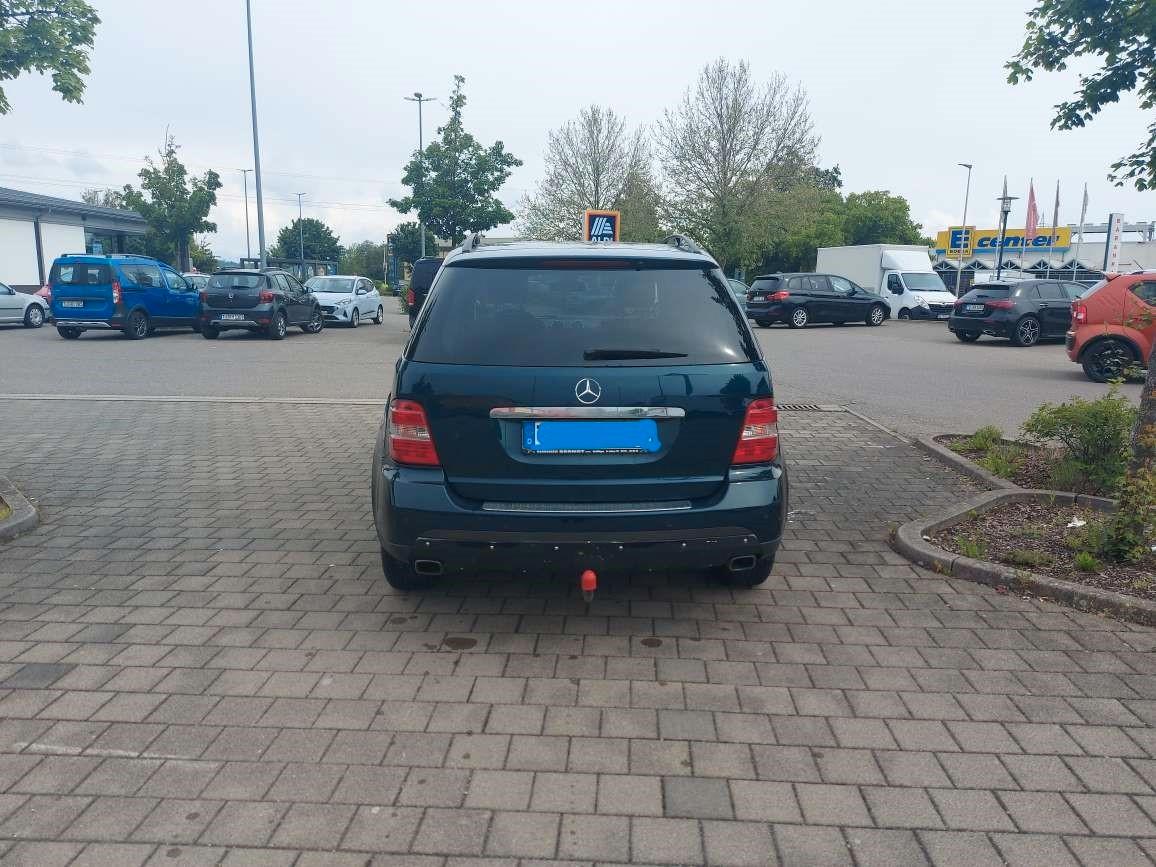 Mercedes-Benz ML 320  offroad paket