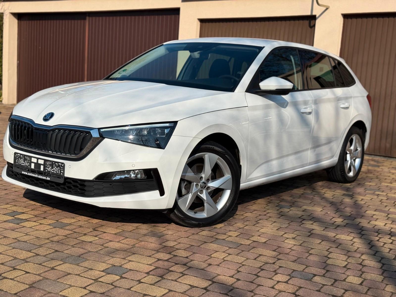 Skoda Scala 1.0 TSI 81kW DSG Style LED SHZ PDC KAMERA