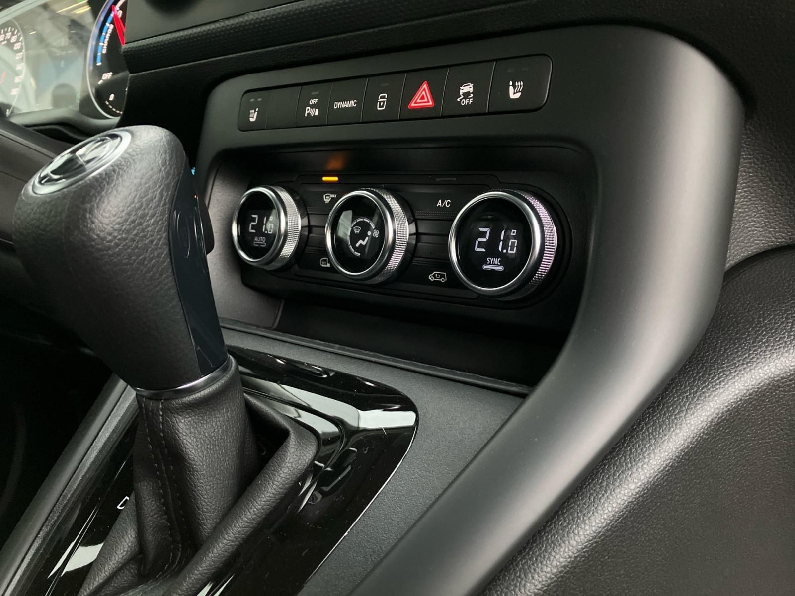 Fahrzeugabbildung Mercedes-Benz eCitan KA/L 2xKlima AHK AUT Kam. KeyLess KlimaA