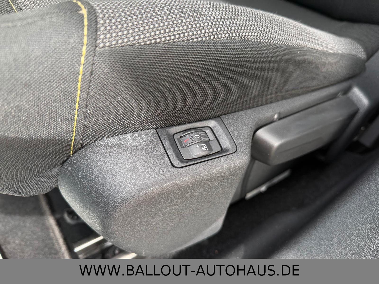 Citroën C3 Shine*2.HAND*KAMERA*NAVI*TEMPO*CARPLAY*SPUR*