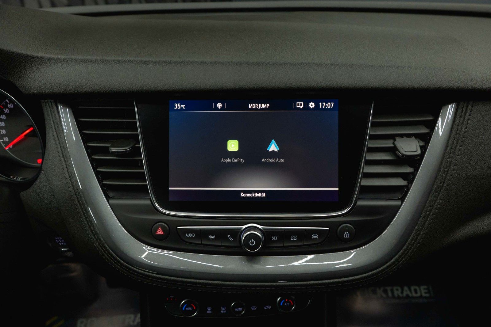 Fahrzeugabbildung Opel Grandland (X) 2.0 CDTI Innovation *LED*CarPlay*