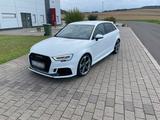 Audi RS3 - Sportback - 2.5 TFSI - quattro - Audi quattro: Sport