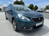 Peugeot 2008 Active - Peugeot 2008: Limousine