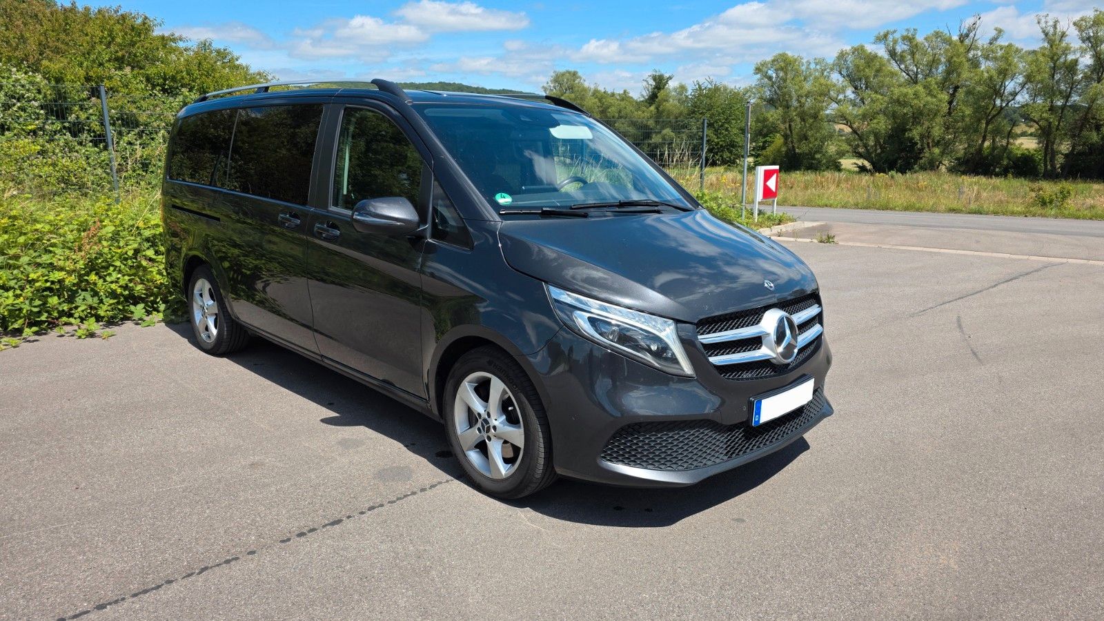 MERCEDES-BENZ V 220d EDITION 9G 2.Hand LANG