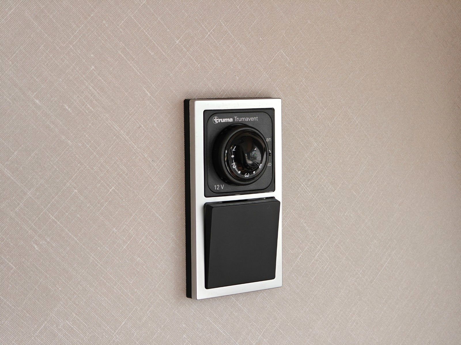 Fahrzeugabbildung HYMER / ERIBA / HYMERCAR Touring 310 Nugget Gold - SALE! -