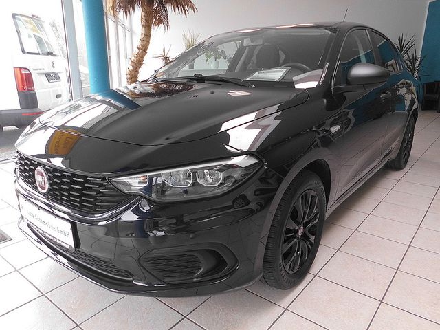 Fiat Tipo 1,4 Hatchback Street Orig. 38tkm.