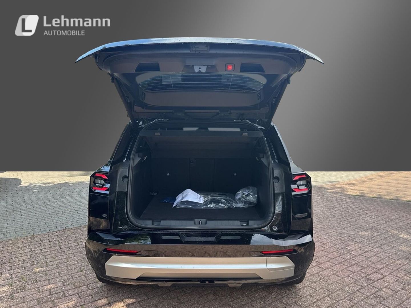 Fahrzeugabbildung Jeep Compass NEW MY26-Summit Plug-In-Hybrid -Voll-Pan