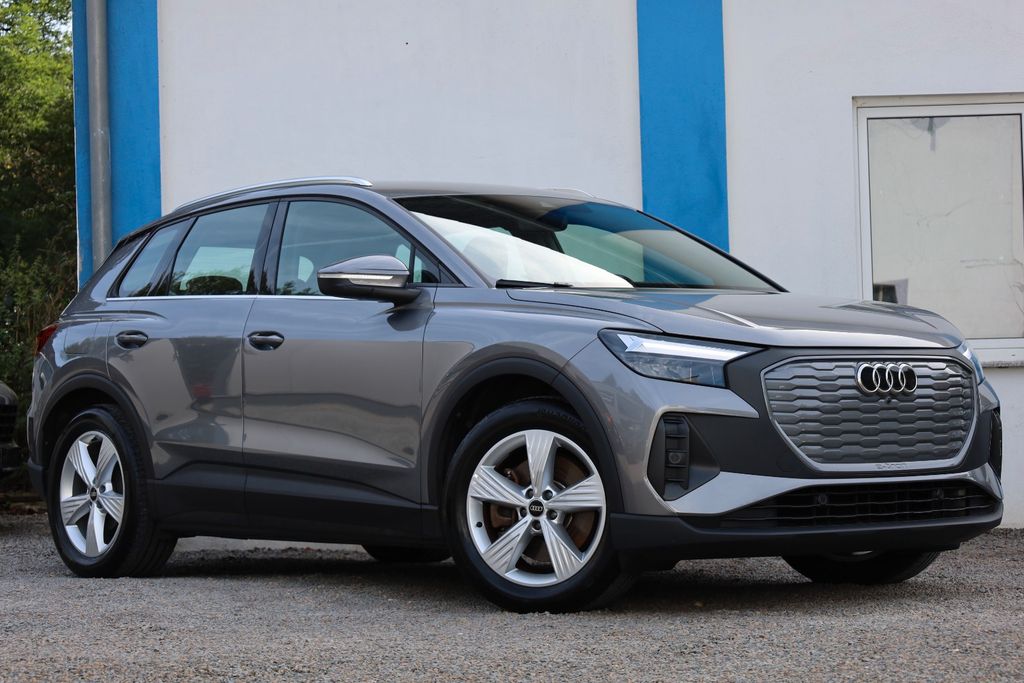 Image of Audi Q4