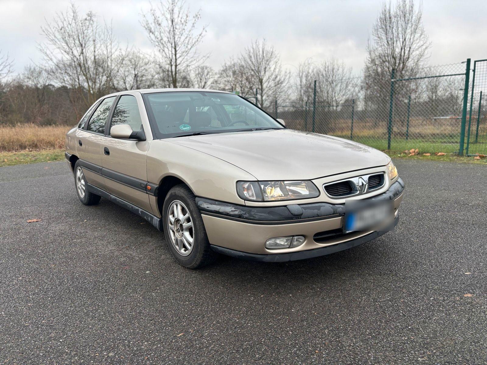 Renault Safrane