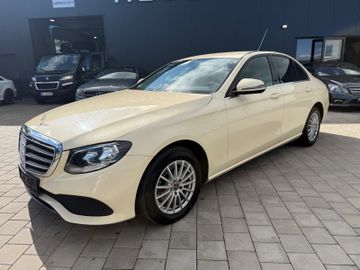 Mercedes E 200 - 1