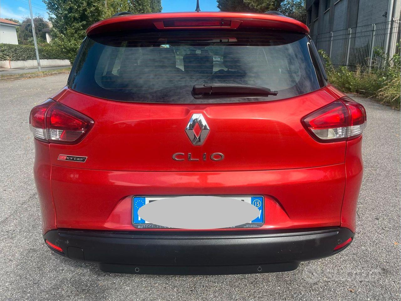 Renault Clio 2015 — interior