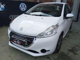Peugeot 208 5P 1.4 e-HDi 68CV Active Aut. - Peugeot 208 mit Diesel-Antrieb: Automatik