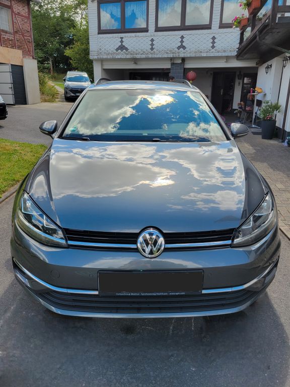 Image of Volkswagen Golf